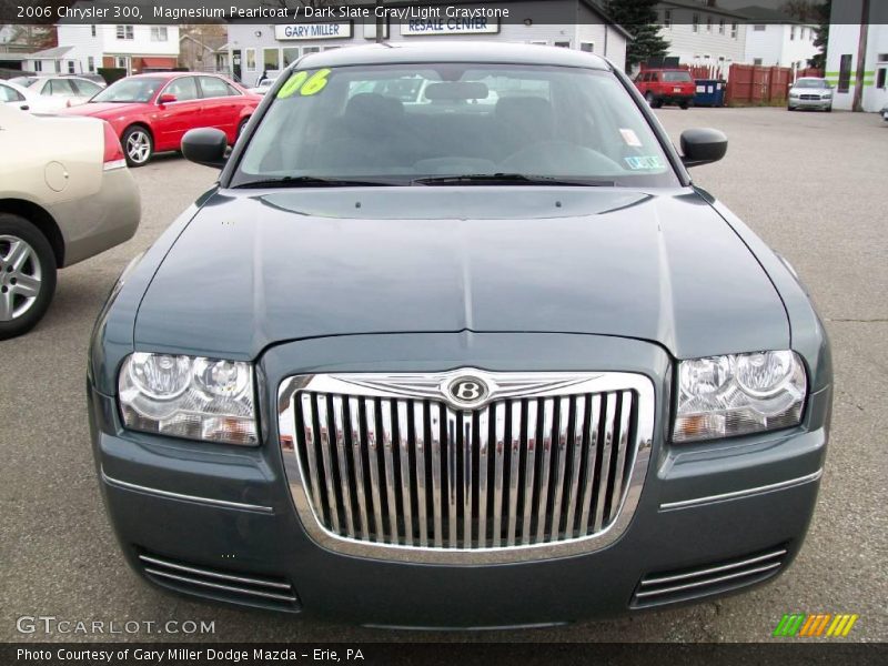 Magnesium Pearlcoat / Dark Slate Gray/Light Graystone 2006 Chrysler 300