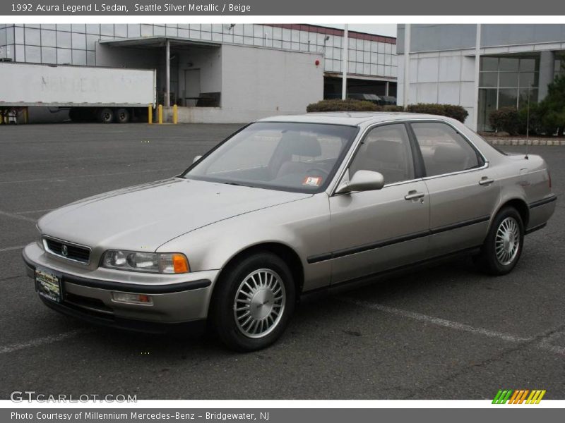 Seattle Silver Metallic / Beige 1992 Acura Legend L Sedan