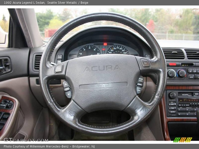 Seattle Silver Metallic / Beige 1992 Acura Legend L Sedan