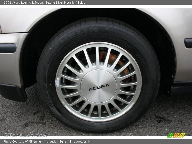 Seattle Silver Metallic / Beige 1992 Acura Legend L Sedan