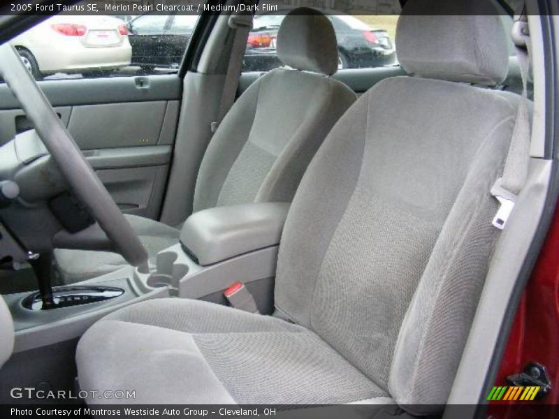Merlot Pearl Clearcoat / Medium/Dark Flint 2005 Ford Taurus SE