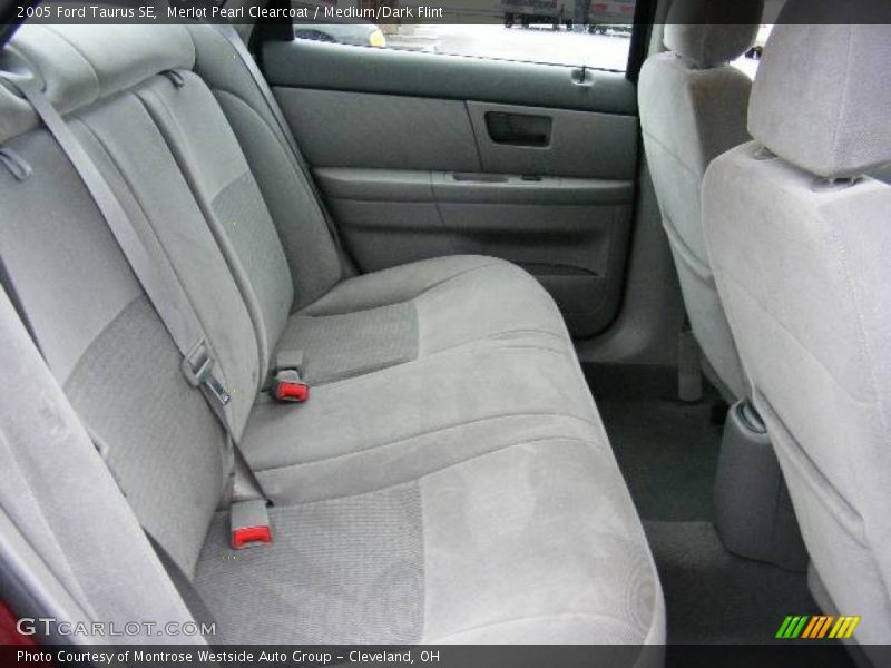 Merlot Pearl Clearcoat / Medium/Dark Flint 2005 Ford Taurus SE