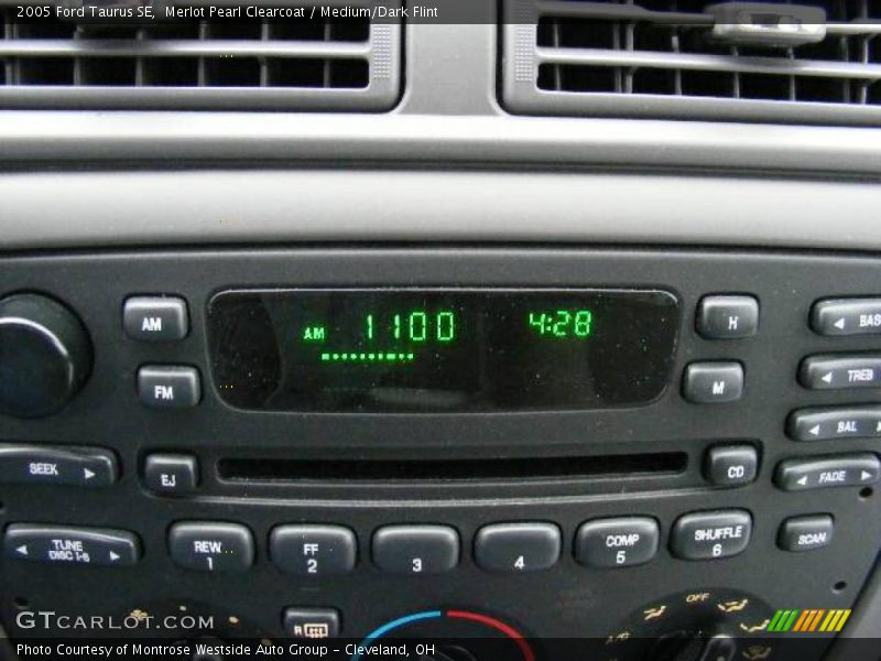 Merlot Pearl Clearcoat / Medium/Dark Flint 2005 Ford Taurus SE