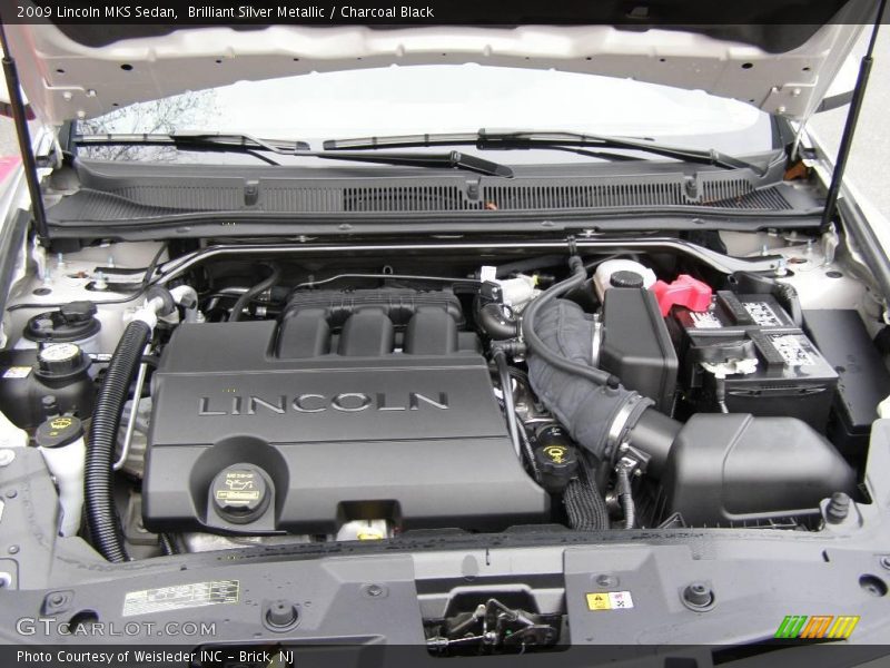 Brilliant Silver Metallic / Charcoal Black 2009 Lincoln MKS Sedan