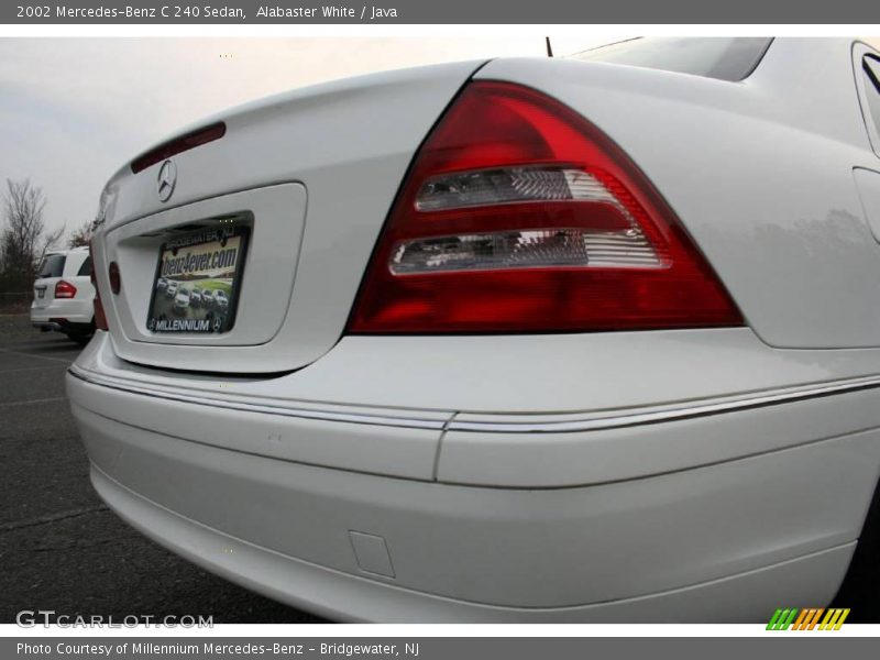 Alabaster White / Java 2002 Mercedes-Benz C 240 Sedan
