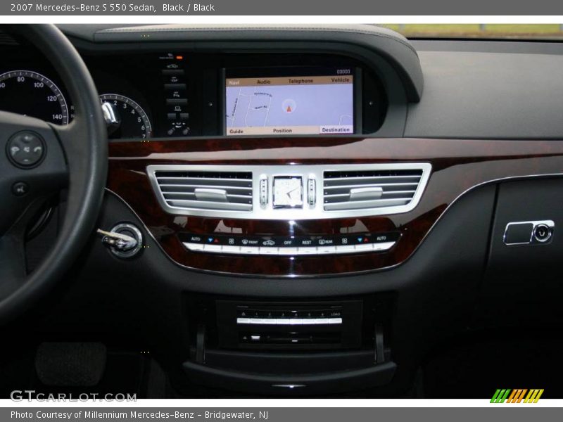 Black / Black 2007 Mercedes-Benz S 550 Sedan