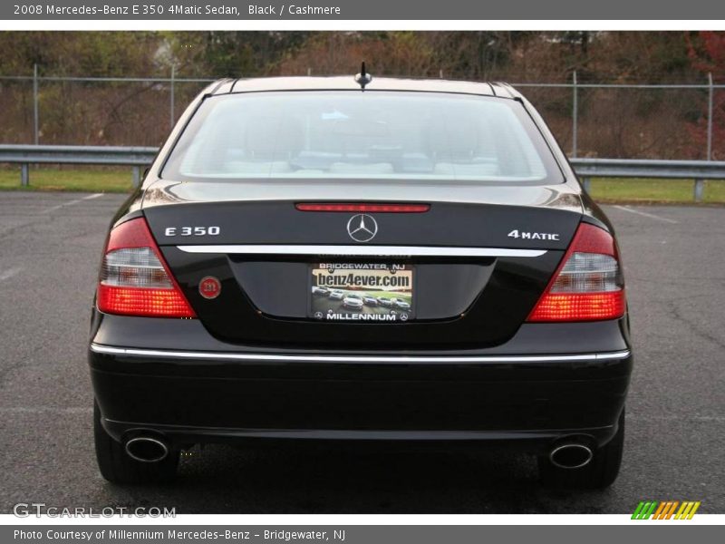 Black / Cashmere 2008 Mercedes-Benz E 350 4Matic Sedan