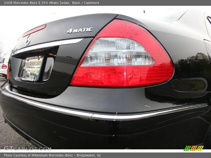 Black / Cashmere 2008 Mercedes-Benz E 350 4Matic Sedan
