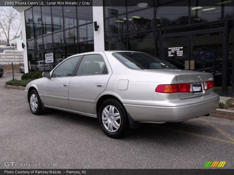 Lunar Mist Metallic / Gray 2000 Toyota Camry LE