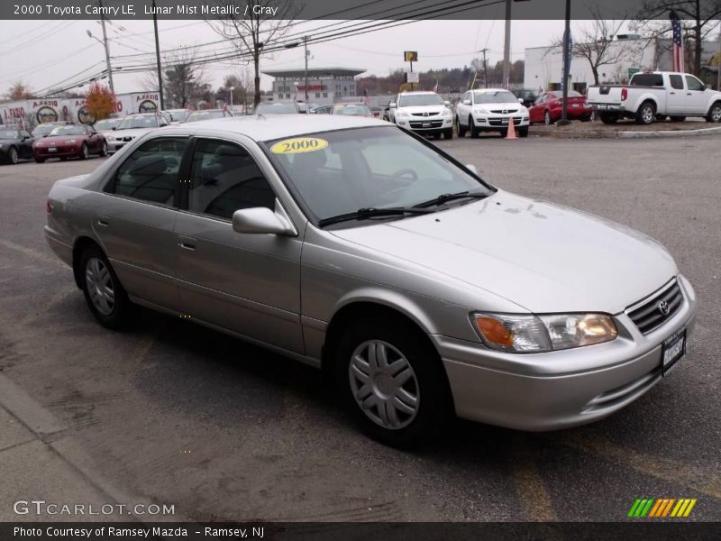Lunar Mist Metallic / Gray 2000 Toyota Camry LE