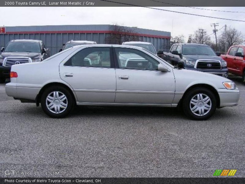 Lunar Mist Metallic / Gray 2000 Toyota Camry LE
