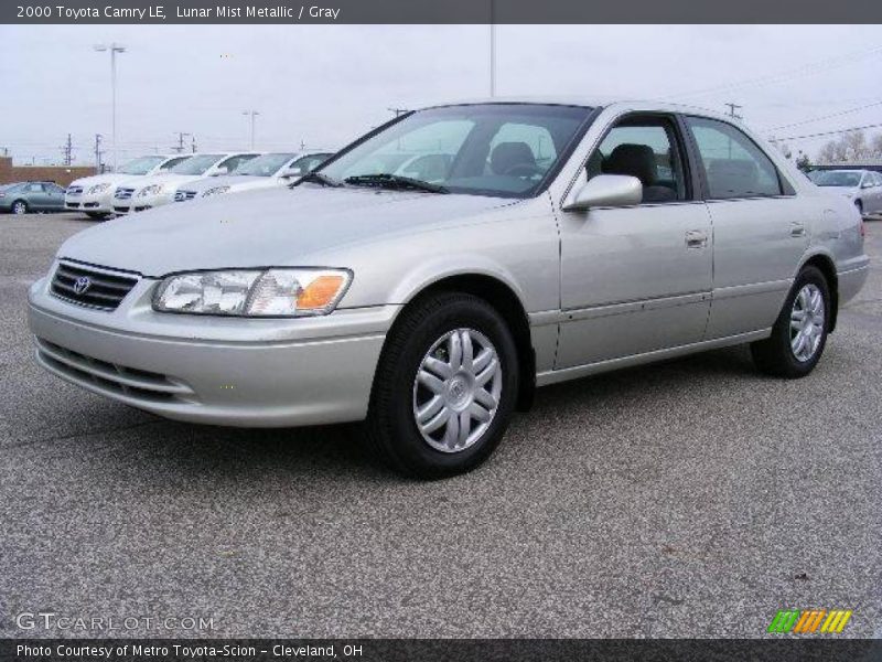 Lunar Mist Metallic / Gray 2000 Toyota Camry LE