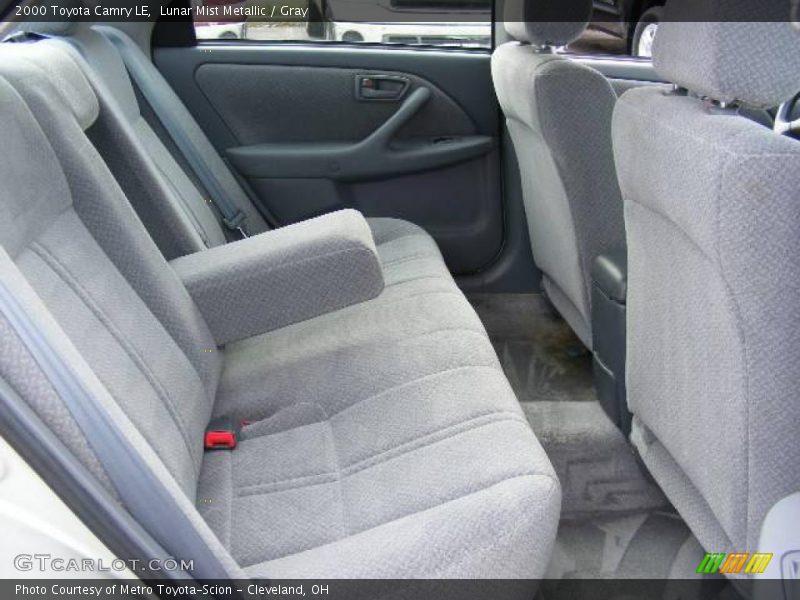 Lunar Mist Metallic / Gray 2000 Toyota Camry LE