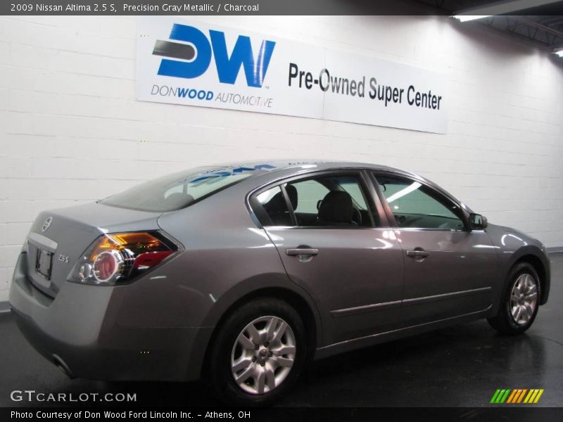 Precision Gray Metallic / Charcoal 2009 Nissan Altima 2.5 S