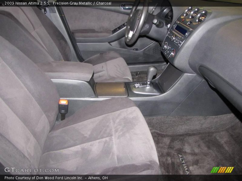 Precision Gray Metallic / Charcoal 2009 Nissan Altima 2.5 S