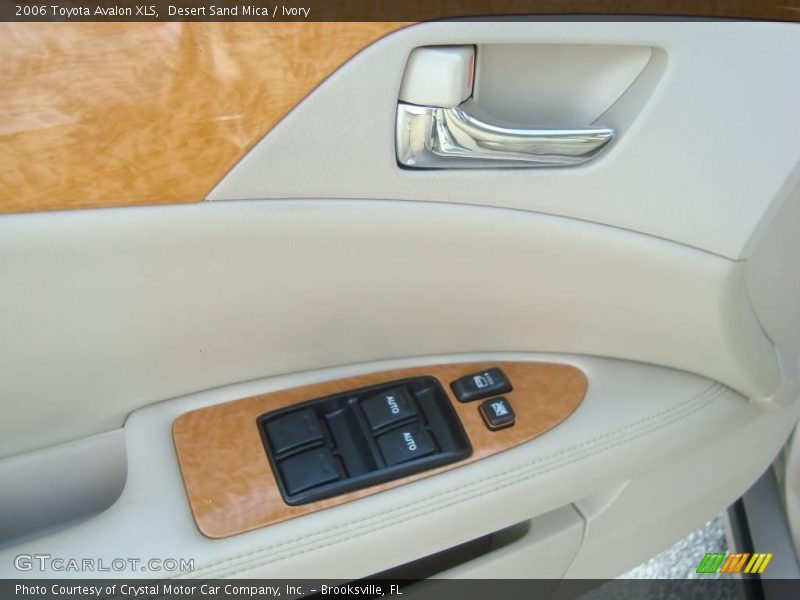 Desert Sand Mica / Ivory 2006 Toyota Avalon XLS