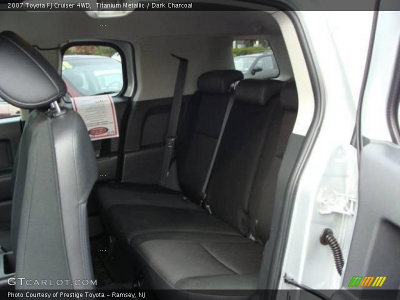 Titanium Metallic / Dark Charcoal 2007 Toyota FJ Cruiser 4WD