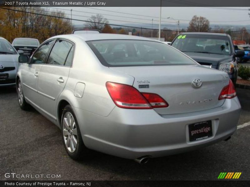 Titanium Metallic / Light Gray 2007 Toyota Avalon XLS