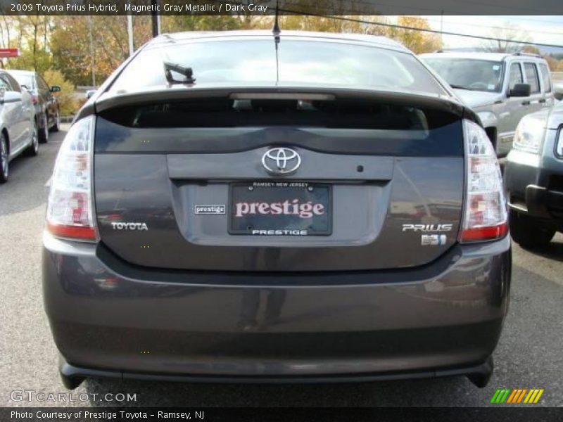 Magnetic Gray Metallic / Dark Gray 2009 Toyota Prius Hybrid
