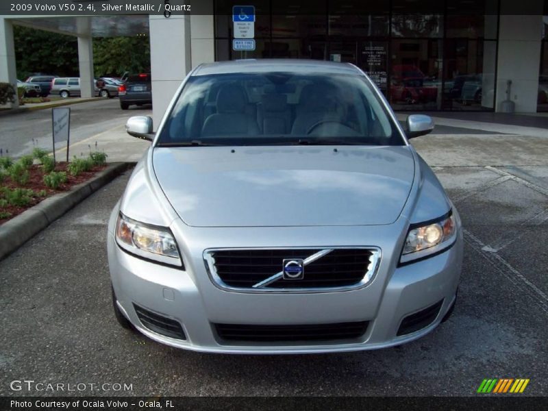 Silver Metallic / Quartz 2009 Volvo V50 2.4i