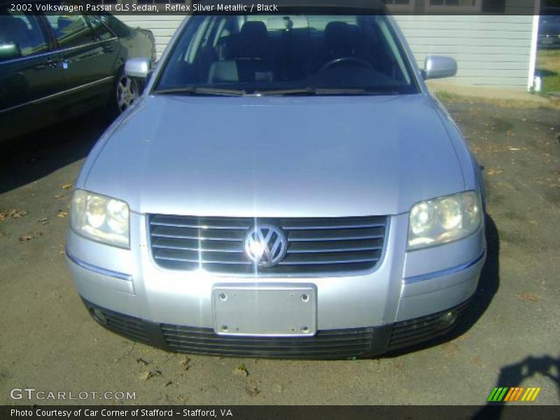 Reflex Silver Metallic / Black 2002 Volkswagen Passat GLS Sedan
