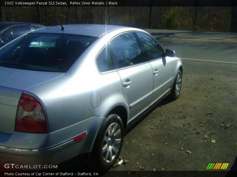 Reflex Silver Metallic / Black 2002 Volkswagen Passat GLS Sedan
