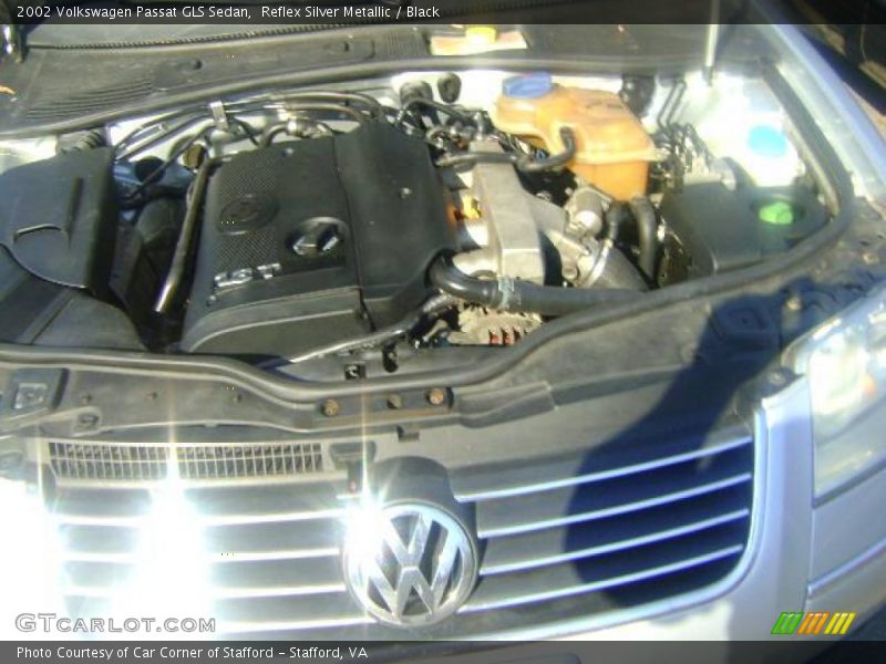 Reflex Silver Metallic / Black 2002 Volkswagen Passat GLS Sedan