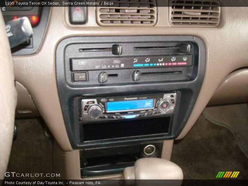 Sierra Green Metallic / Beige 1995 Toyota Tercel DX Sedan