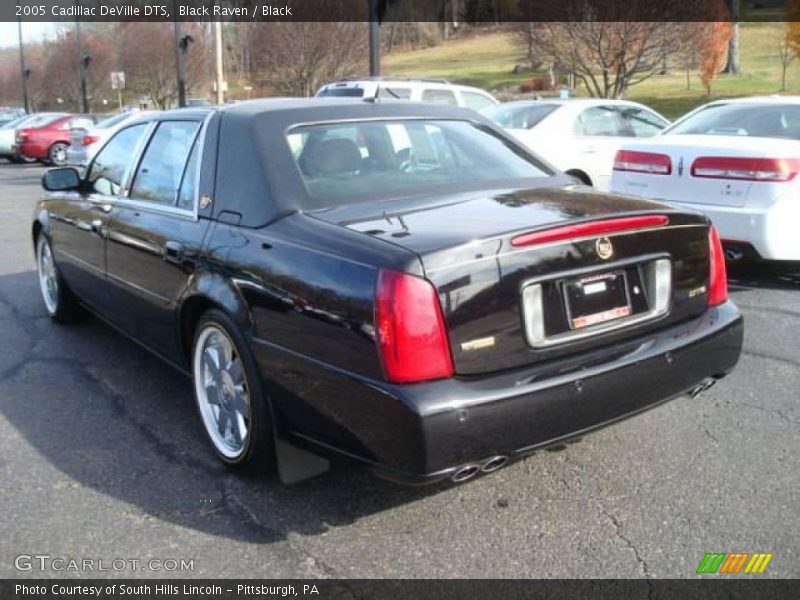 Black Raven / Black 2005 Cadillac DeVille DTS