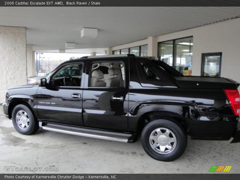 Black Raven / Shale 2006 Cadillac Escalade EXT AWD