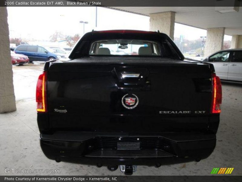 Black Raven / Shale 2006 Cadillac Escalade EXT AWD