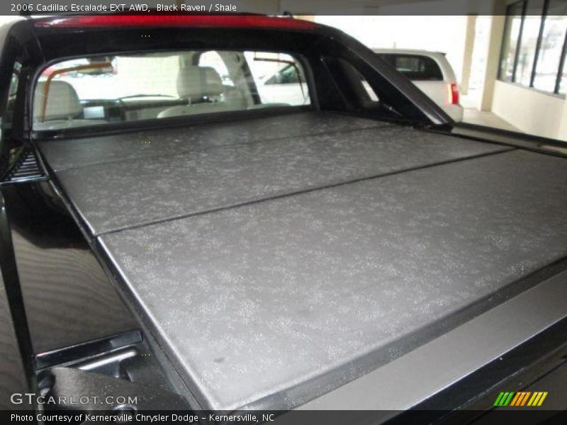 Black Raven / Shale 2006 Cadillac Escalade EXT AWD