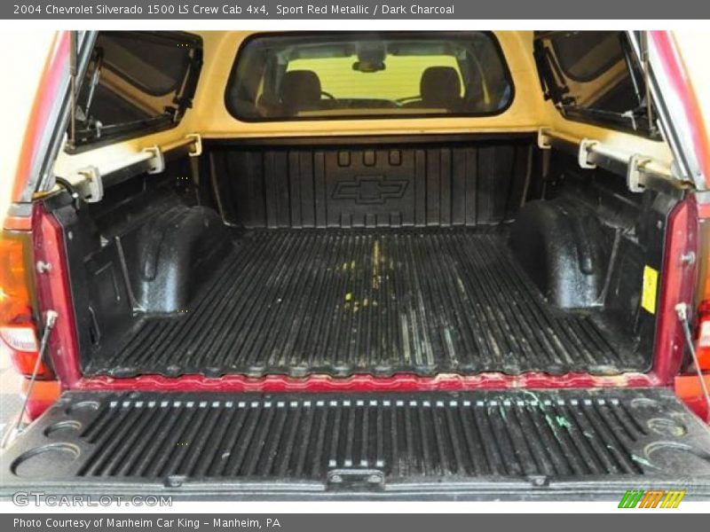 Sport Red Metallic / Dark Charcoal 2004 Chevrolet Silverado 1500 LS Crew Cab 4x4