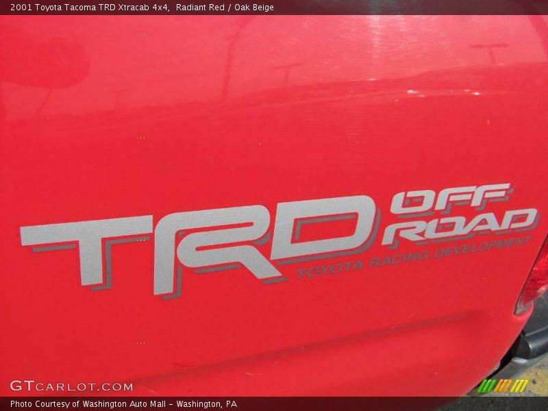 Radiant Red / Oak Beige 2001 Toyota Tacoma TRD Xtracab 4x4