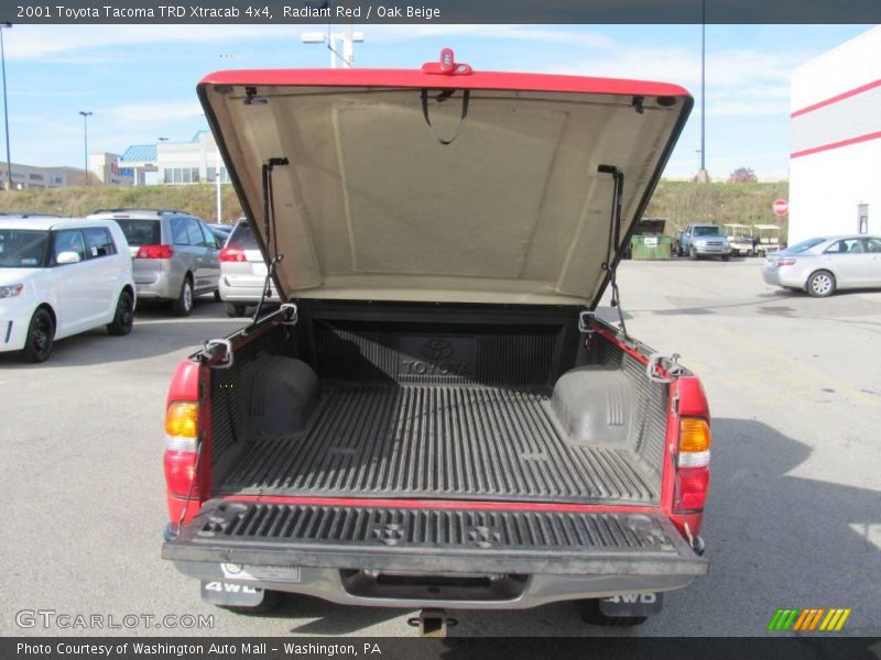 Radiant Red / Oak Beige 2001 Toyota Tacoma TRD Xtracab 4x4