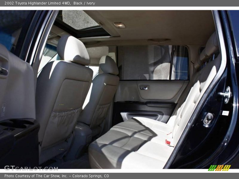 Black / Ivory 2002 Toyota Highlander Limited 4WD