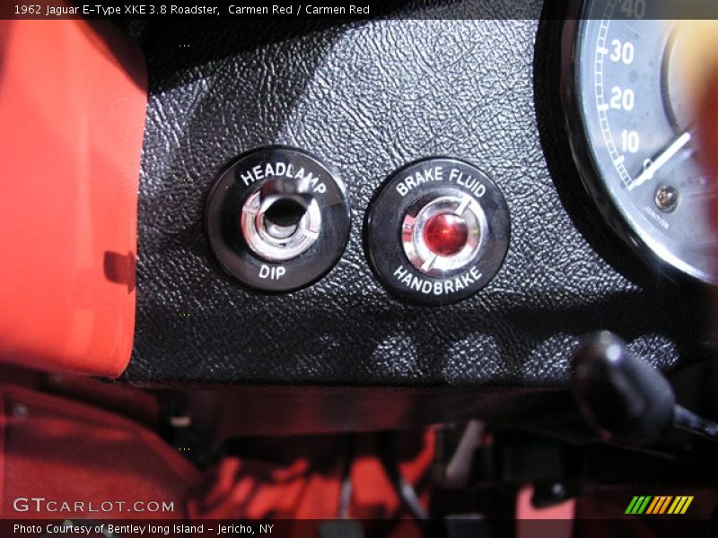 Carmen Red / Carmen Red 1962 Jaguar E-Type XKE 3.8 Roadster