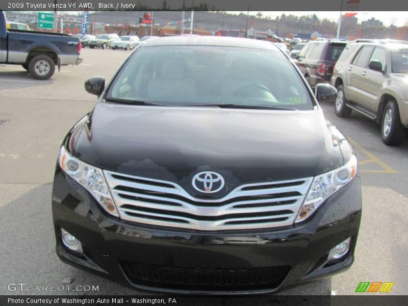 Black / Ivory 2009 Toyota Venza V6 AWD