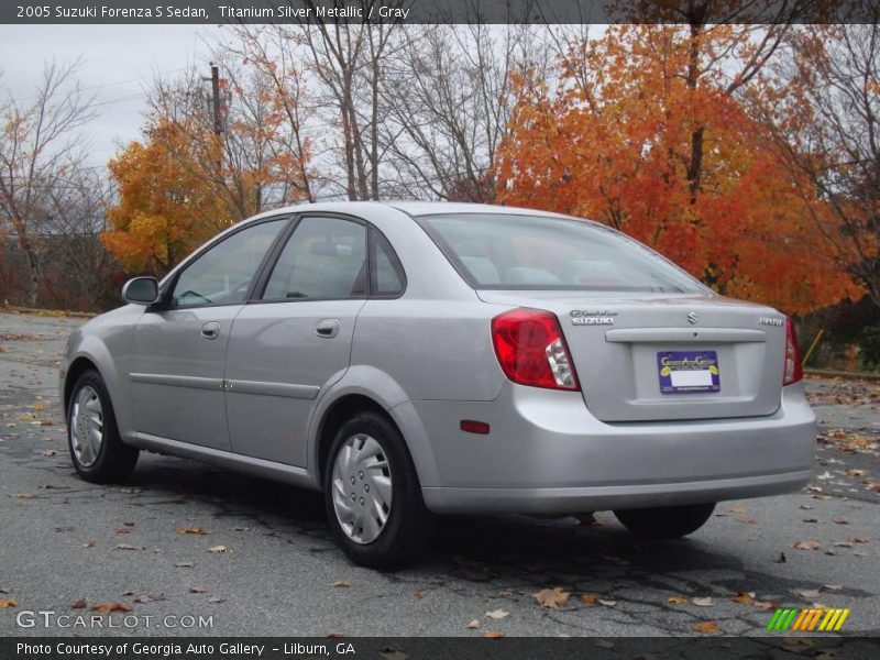 Titanium Silver Metallic / Gray 2005 Suzuki Forenza S Sedan
