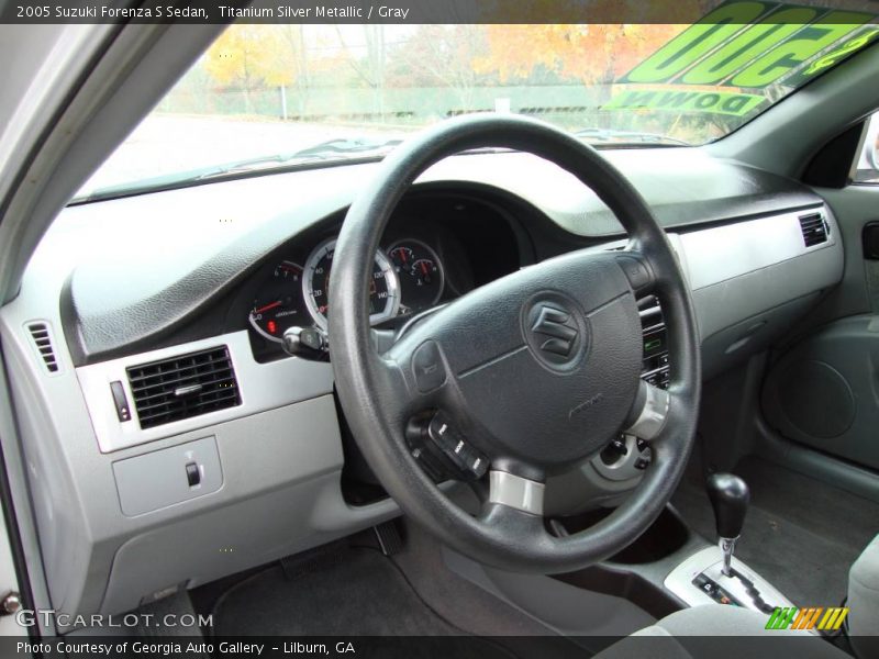 Titanium Silver Metallic / Gray 2005 Suzuki Forenza S Sedan