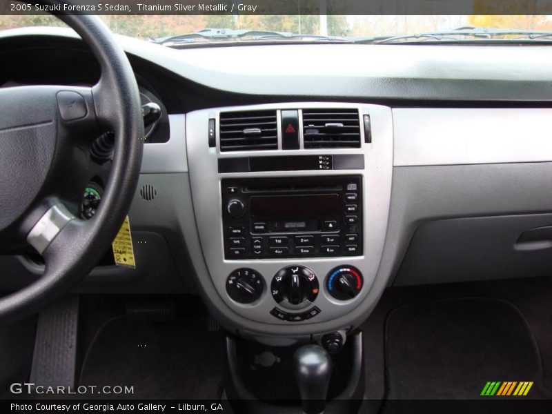 Titanium Silver Metallic / Gray 2005 Suzuki Forenza S Sedan