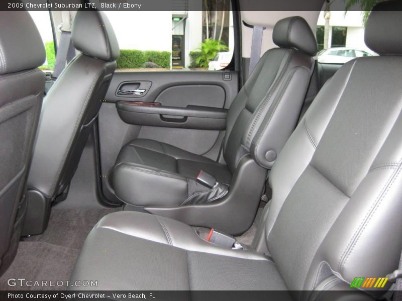 Black / Ebony 2009 Chevrolet Suburban LTZ