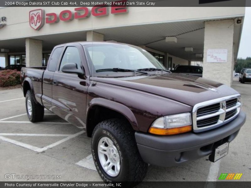 Deep Molten Red Pearl / Dark Slate Gray 2004 Dodge Dakota SXT Club Cab 4x4