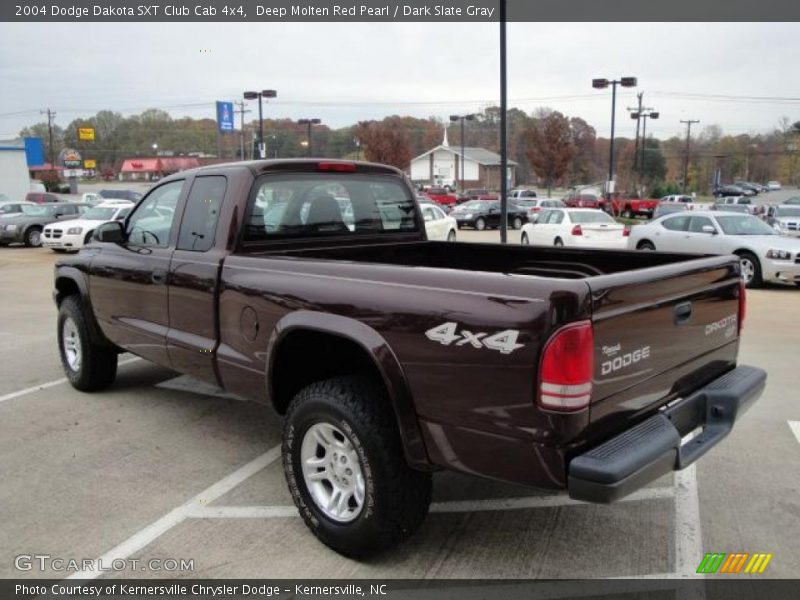 Deep Molten Red Pearl / Dark Slate Gray 2004 Dodge Dakota SXT Club Cab 4x4