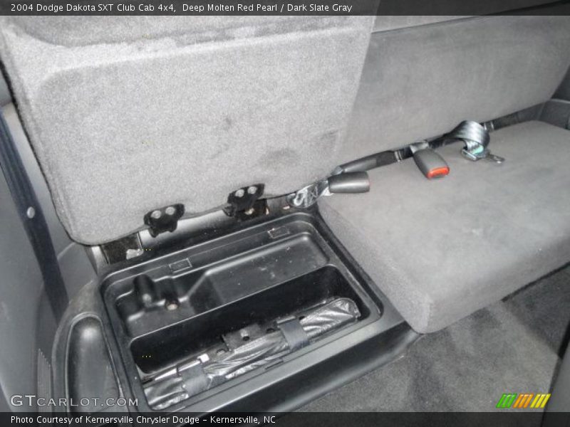 Deep Molten Red Pearl / Dark Slate Gray 2004 Dodge Dakota SXT Club Cab 4x4