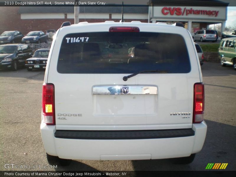 Stone White / Dark Slate Gray 2010 Dodge Nitro SXT 4x4
