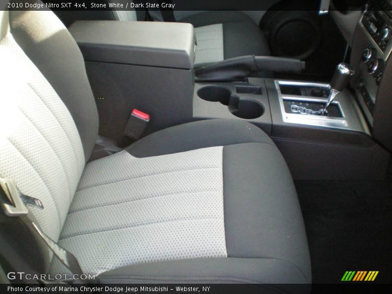 Stone White / Dark Slate Gray 2010 Dodge Nitro SXT 4x4