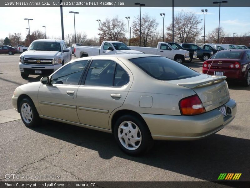 Cultured Sandstone Pearl Metallic / Tan 1998 Nissan Altima GXE