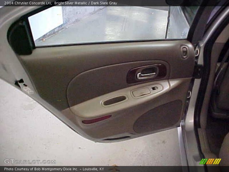 Bright Silver Metallic / Dark Slate Gray 2004 Chrysler Concorde LXi