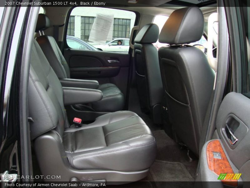 Black / Ebony 2007 Chevrolet Suburban 1500 LT 4x4